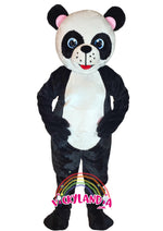 Cargar imagen en el visor de la galería, Descubre la magia de nuestro muñeco publicitario de Oso Panda en Vickylandia. Son disfraces cabezones perfectos para fiestas infantiles, shows, cumpleaños, estrategias publicitarias, espectáculos, cabalgatas y cualquier tipo de evento.
